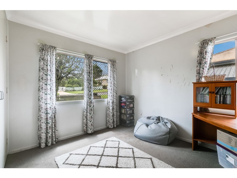 24 Walsh Street, Harlaxton QLD 4350