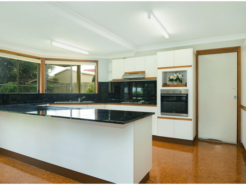 16 Box Street, Rangeville QLD 4350