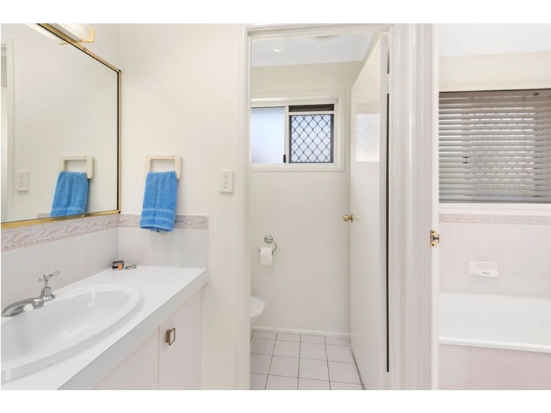 1 Kauri Street, Kearneys Spring QLD 4350
