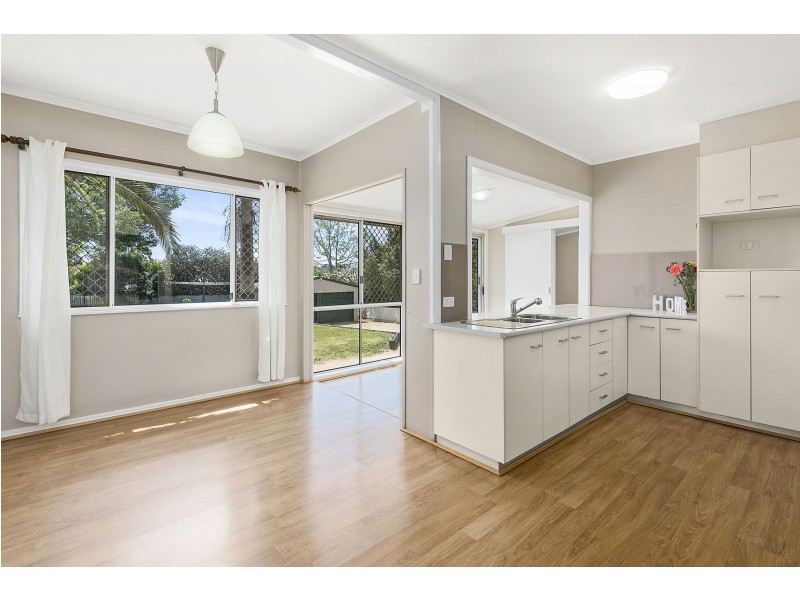 111 Long Street, South Toowoomba QLD 4350