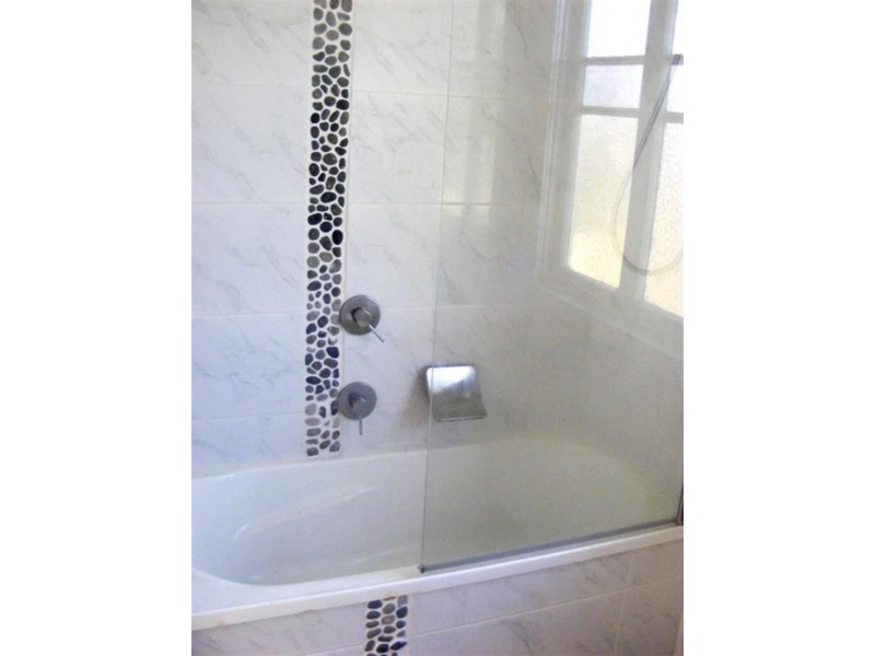 1 Mcwaters Street, North Toowoomba QLD 4350