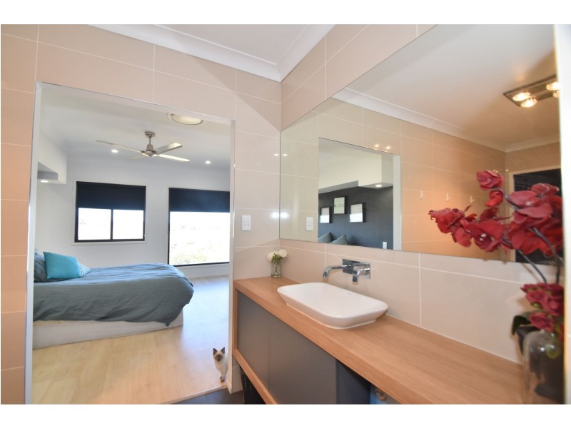 45 Federation Drive, Highfields QLD 4352