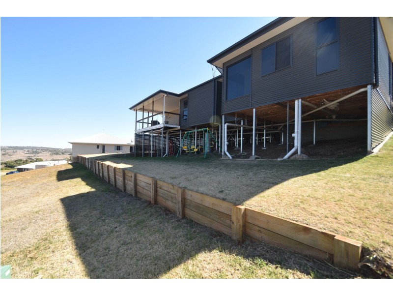 45 Federation Drive, Highfields QLD 4352