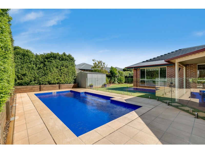 20 Salisbury Street, Darling Heights QLD 4350