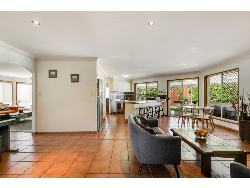 20 Salisbury Street, Darling Heights QLD 4350