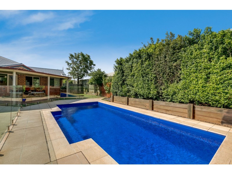 20 Salisbury Street, Darling Heights QLD 4350