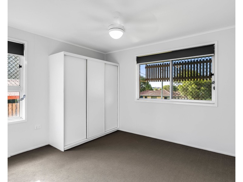 20 Charter Crescent, Rockville QLD 4350