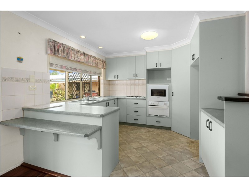 30 Mocatta Street, Goombungee QLD 4354