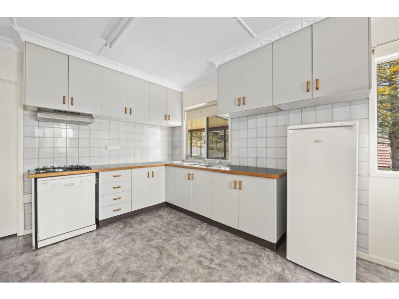 151C North Street, Rockville QLD 4350