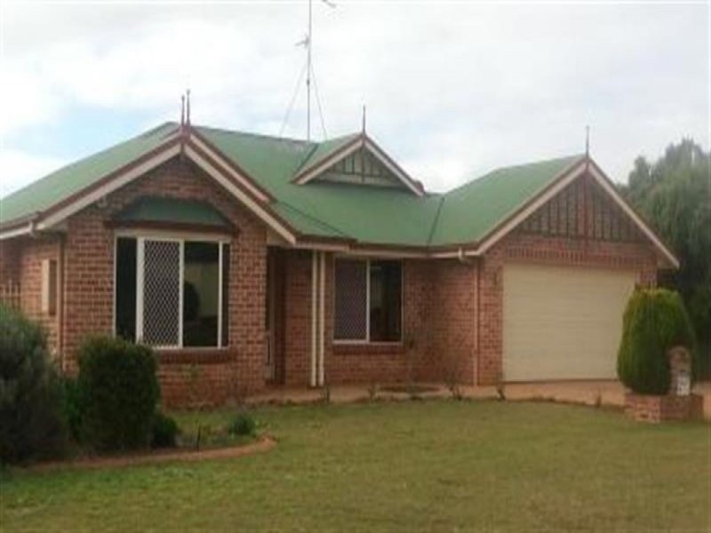 9 Kruiswijk Court, Middle Ridge QLD 4350