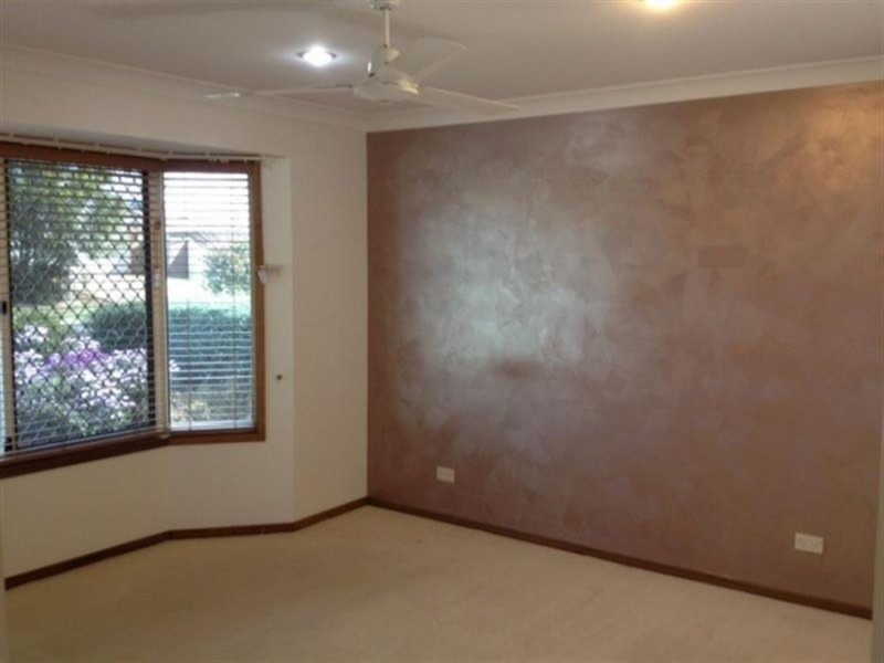 9 Kruiswijk Court, Middle Ridge QLD 4350