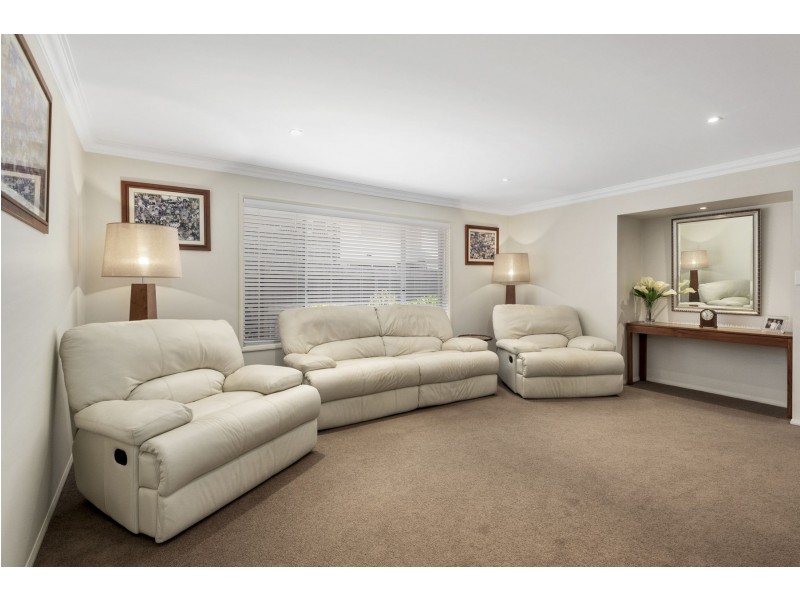 19 Stedman Street, Middle Ridge QLD 4350