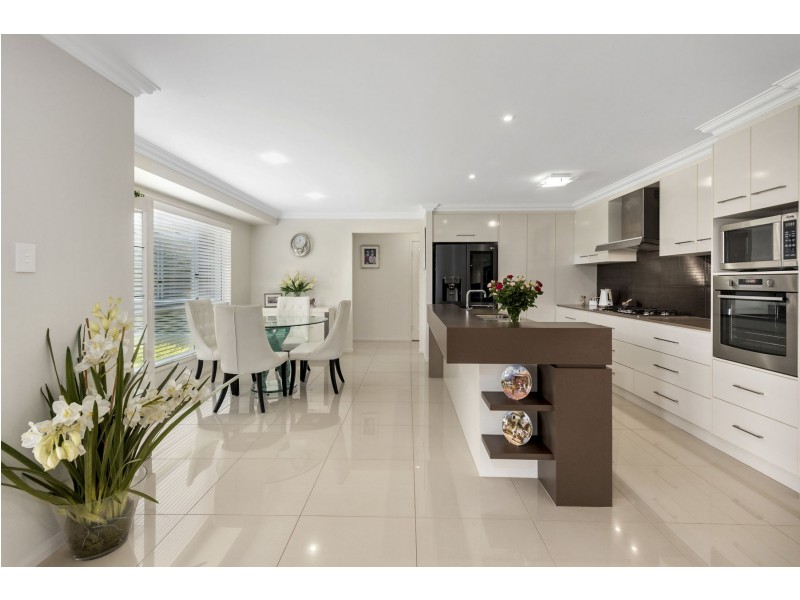 19 Stedman Street, Middle Ridge QLD 4350