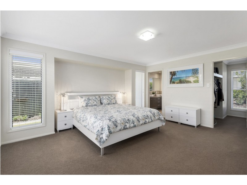 19 Stedman Street, Middle Ridge QLD 4350