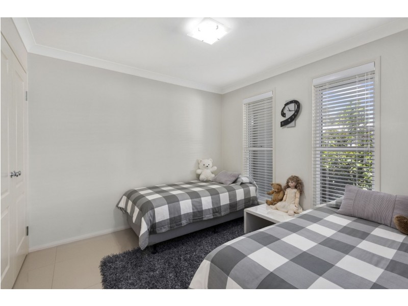 19 Stedman Street, Middle Ridge QLD 4350