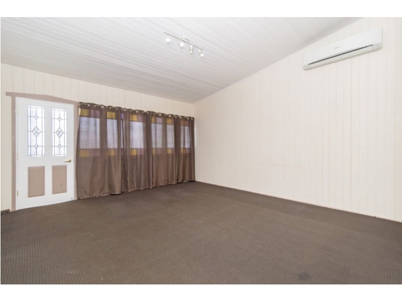 18 Ranfurley Street, Newtown QLD 4350