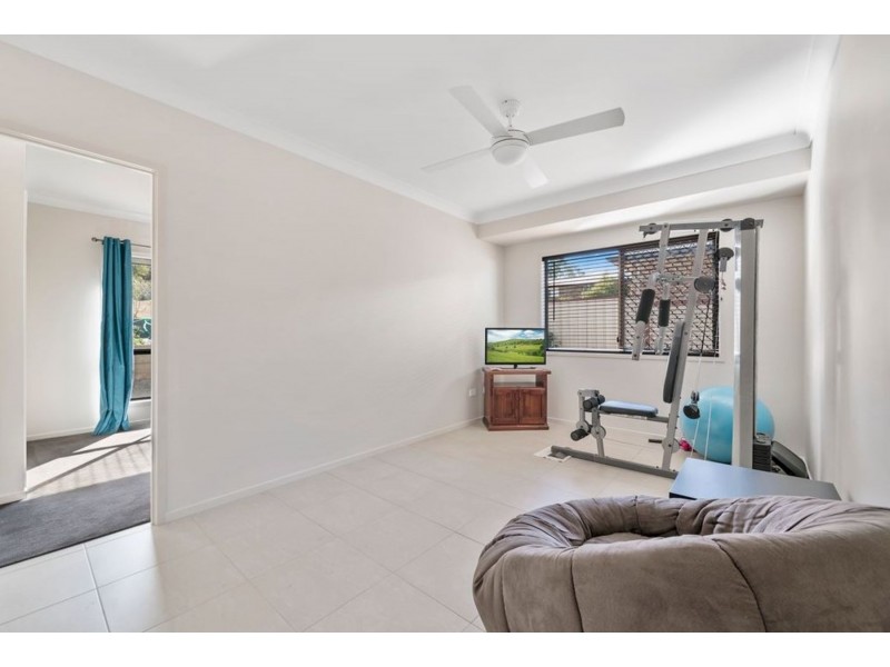 9 Schloss Court, Westbrook QLD 4350