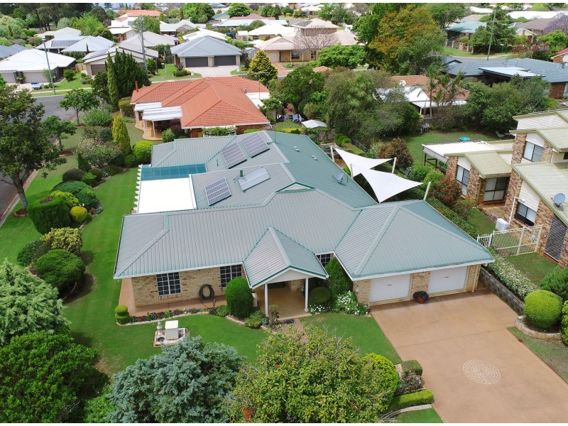 14 Box Street, Rangeville QLD 4350