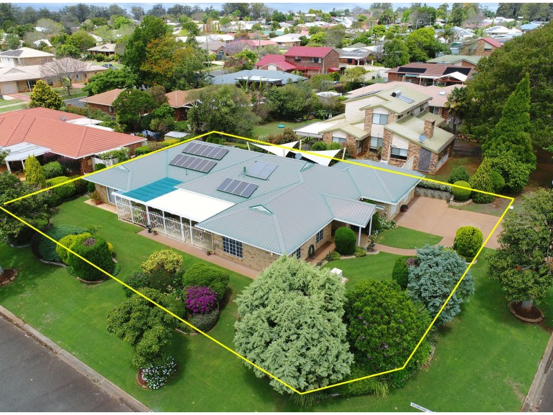 14 Box Street, Rangeville QLD 4350