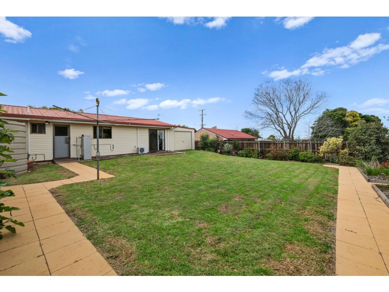 118 Hogg Street, Wilsonton Heights QLD 4350