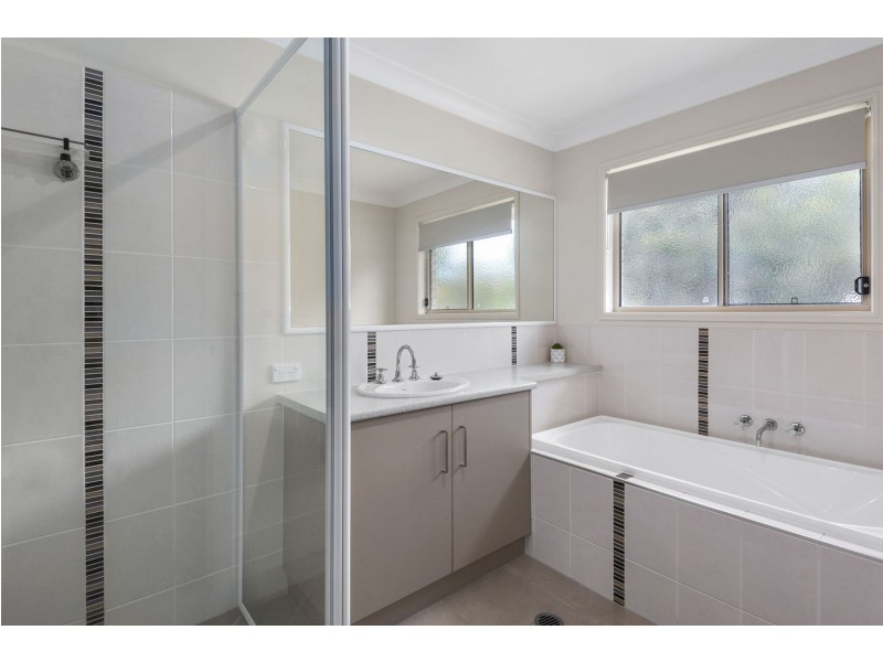 5 Jay Street, Westbrook QLD 4350