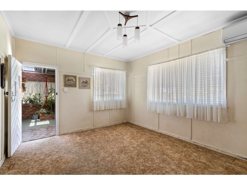 46 Dunne Street, Harristown QLD 4350