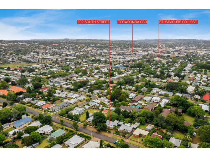 209 South Street, South Toowoomba QLD 4350