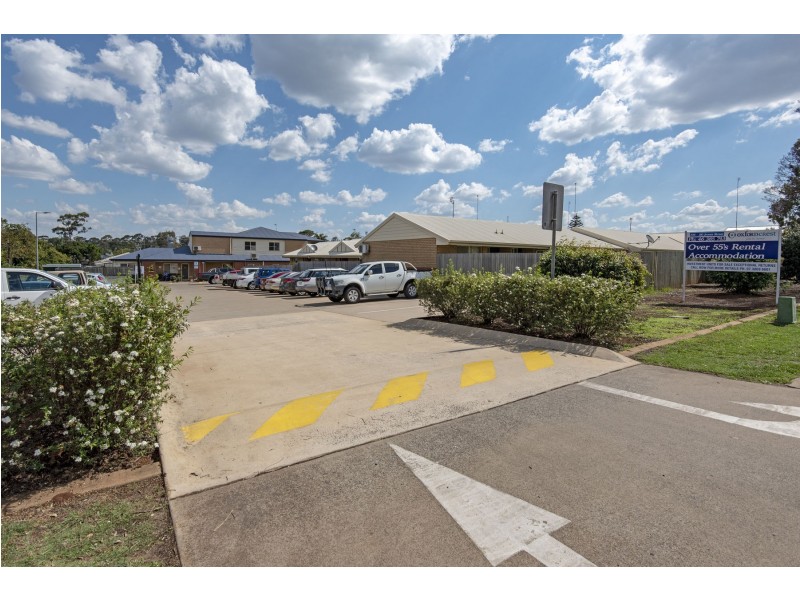 17/306-310 James Street, Harristown QLD 4350