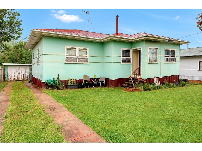 152 Jellicoe Street, North Toowoomba QLD 4350