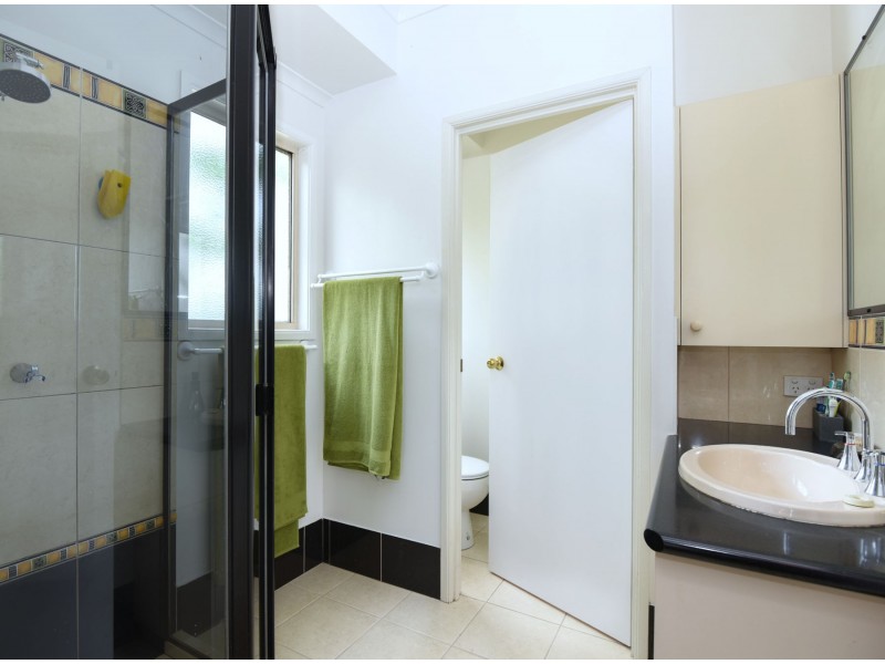 2 Andrews Court, Hodgson Vale QLD 4352