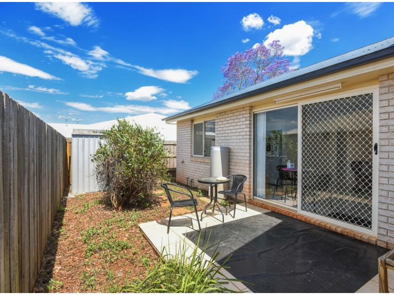 4/6 Rose Street, Wilsonton QLD 4350