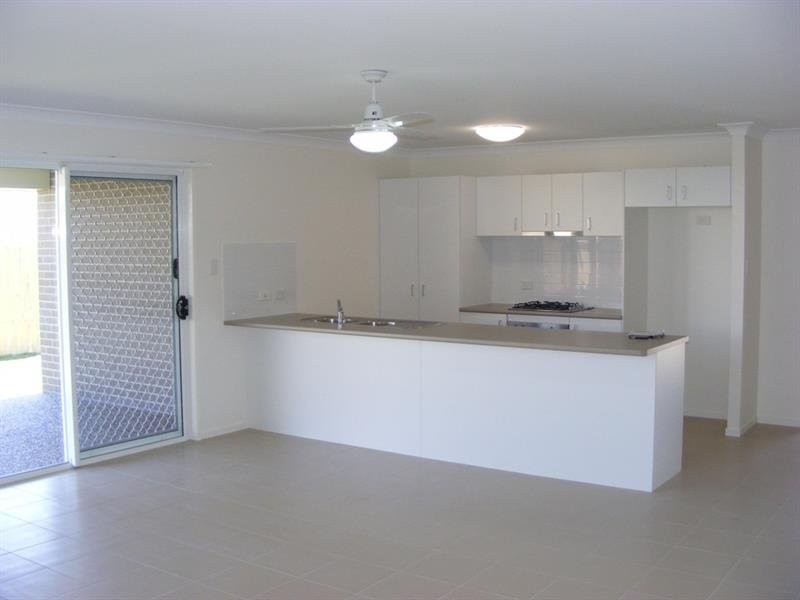 4 Lila Drive, Cotswold Hills QLD 4350