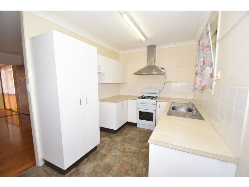 391 Hume Street, Kearneys Spring QLD 4350