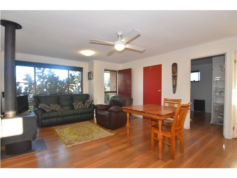 3 Peters Street, Goombungee QLD 4354