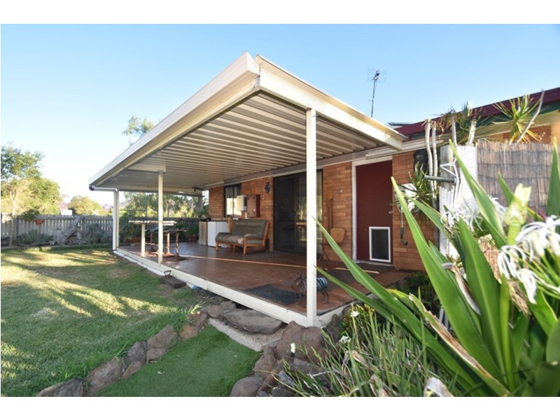 3 Peters Street, Goombungee QLD 4354