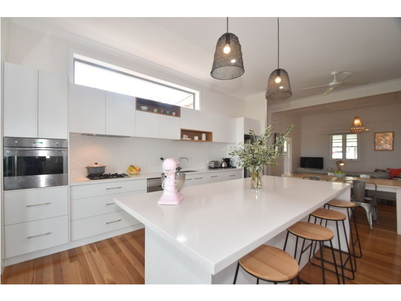 15 Venture Street, North Toowoomba QLD 4350