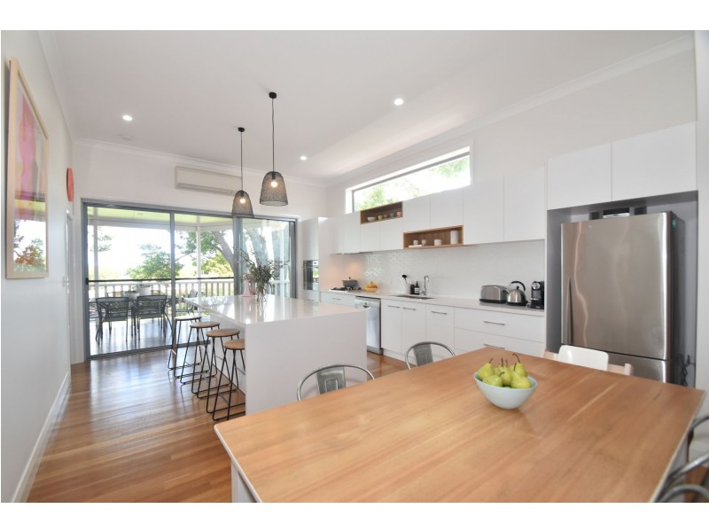 15 Venture Street, North Toowoomba QLD 4350