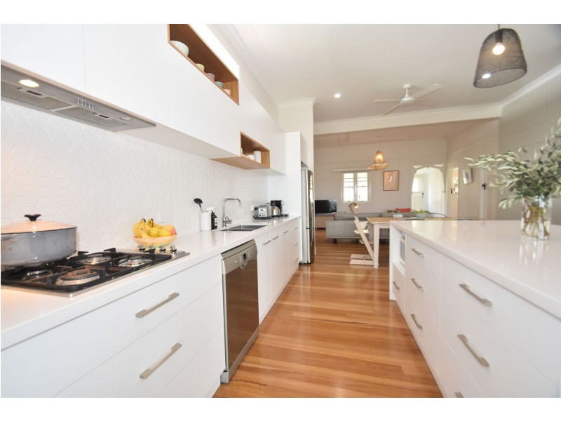 15 Venture Street, North Toowoomba QLD 4350