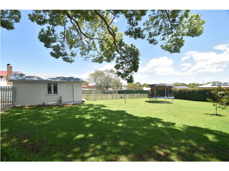 15 Venture Street, North Toowoomba QLD 4350
