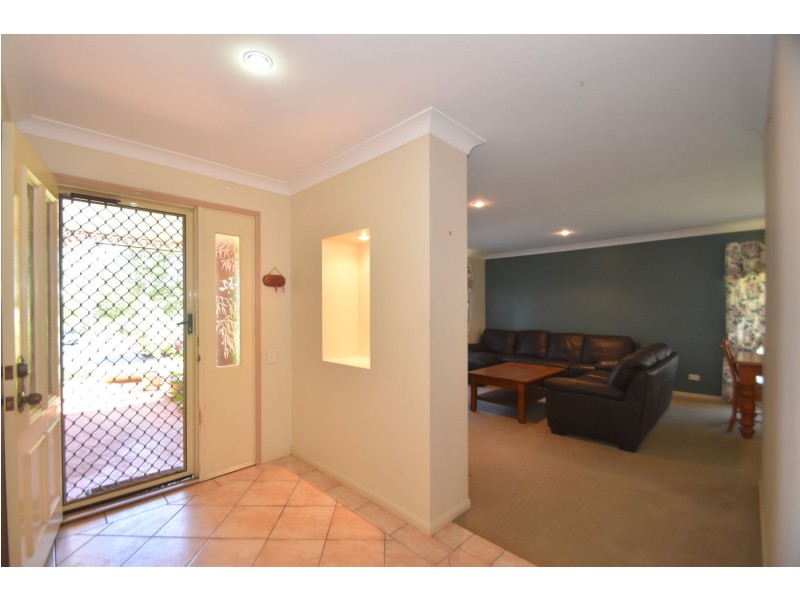 1 Mirage Court, Wilsonton QLD 4350