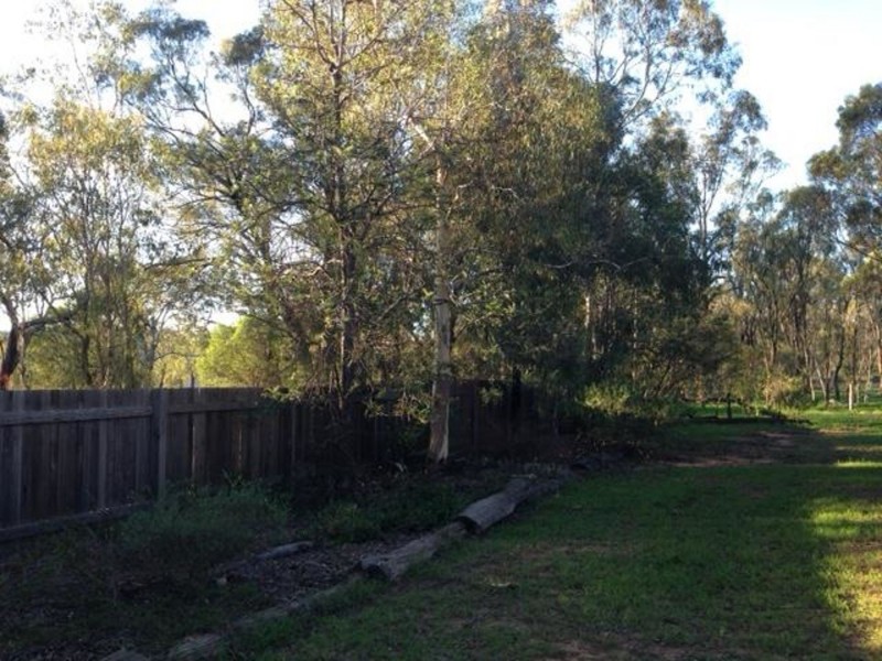 3 Guy Road, Douglas QLD 4354