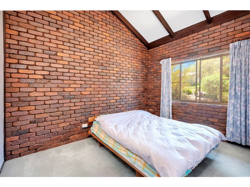 3 Guy Road, Douglas QLD 4354