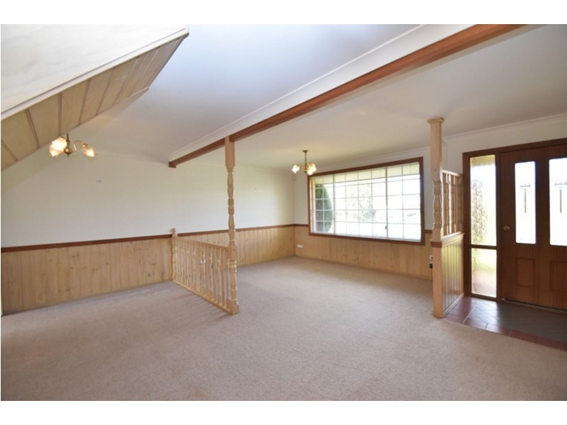3 Jenna Court, Kearneys Spring QLD 4350