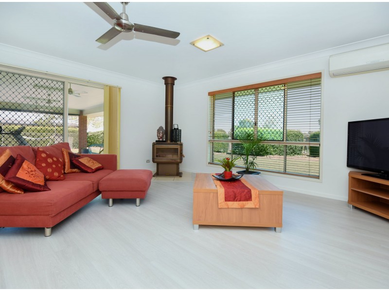 9 Carolann Street, Glenvale QLD 4350