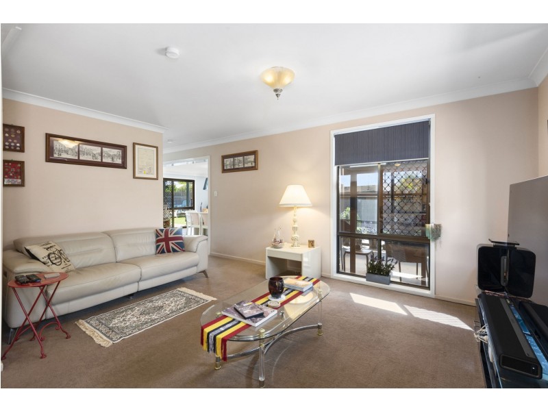 4 Shiraz Court, Wilsonton Heights QLD 4350