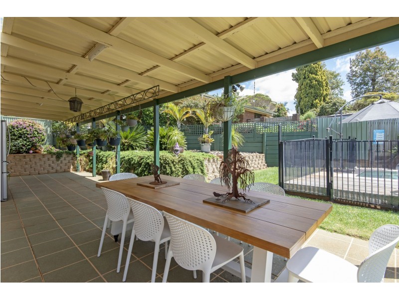 4 Shiraz Court, Wilsonton Heights QLD 4350