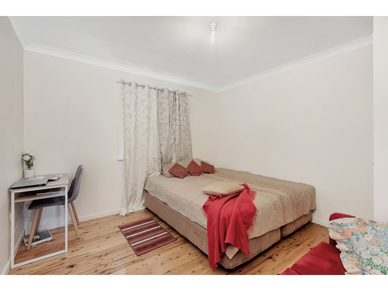 246 West Street, Kearneys Spring QLD 4350