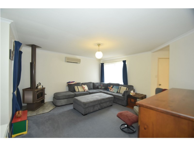 3 Armstrong Street, Wilsonton QLD 4350