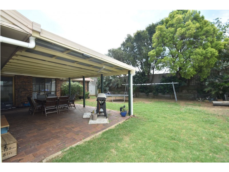 3 Armstrong Street, Wilsonton QLD 4350
