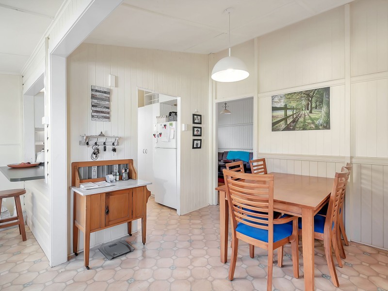 4 Peardon Street, South Toowoomba QLD 4350